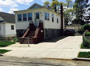 104 Hunnewell Ave, Elmont, NY 11003