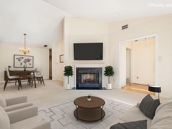 4th image of 107 Woodbridge Ln