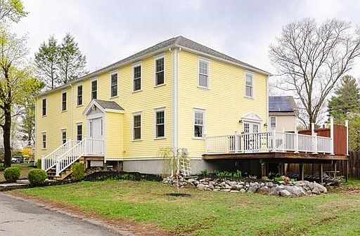 1st image of 18 Dolphin St