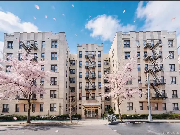 4018 Hampton Street #2D, Elmhurst, NY 11373