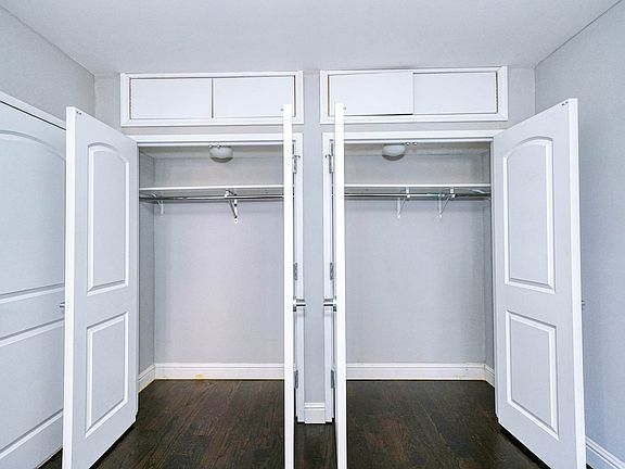 4th image of 2556 38th St APT 4F
