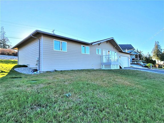 2nd image of 234 Fairview St