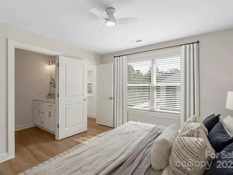 1104 Wonder Way — Photo 13
