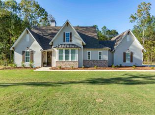 365 Stonewood Trl, Springville, AL 35146