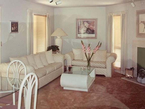 2nd image of 5 W Bellevue Ave APT 5