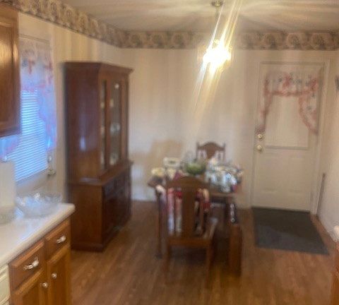 4th image of 218 Tremont Dr