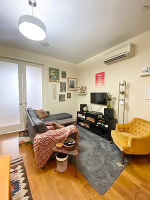 Rented by Pear NYC LLC | media 21