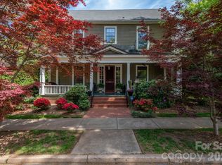 130 N Mulberry St, Statesville, NC 28677