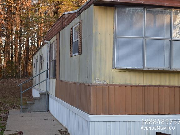 4th image of 2115 31st Avenue Dr NE #15S