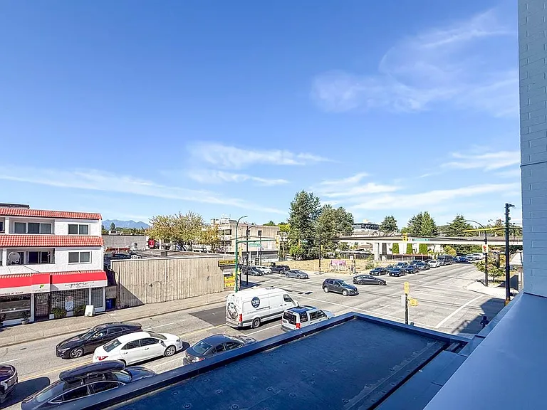1680 E 12th Ave #204 — Photo 12