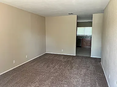 4811 Swann Ln — Photo 3
