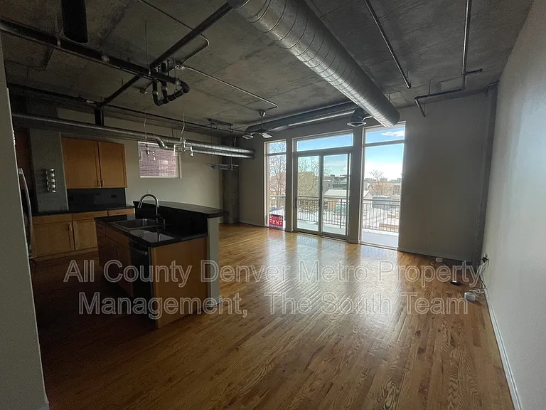 3201 Shoshone St #108 — Photo 12