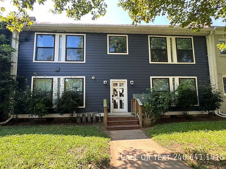 1605 F St NE #4 — Photo 14