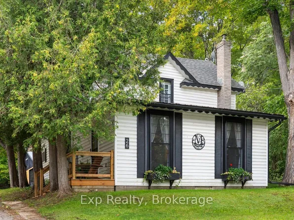 26 Sherbourne St N, Bancroft, ON K0L 1C0