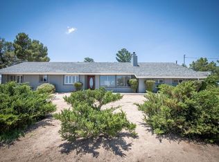 11180 Custer Ave, Lucerne Valley, CA 92356