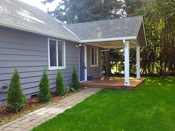 A welcoming walkway to entry