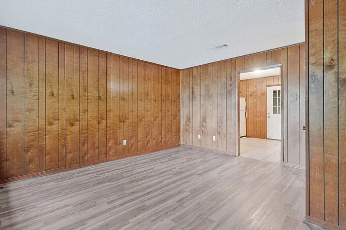 2 bed, 1.0 bath, 790 sqft, $1,000 — Photo 4