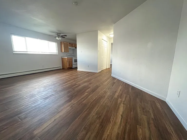 3302 Frontier St #204 — Photo 5