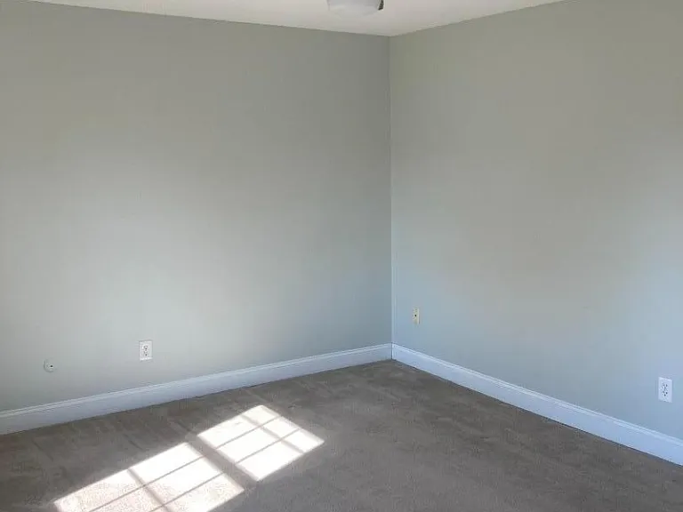 2102 Jamestown Cmn — Photo 15