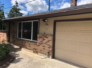 705 Brighton Ave, Oregon City, OR 97045