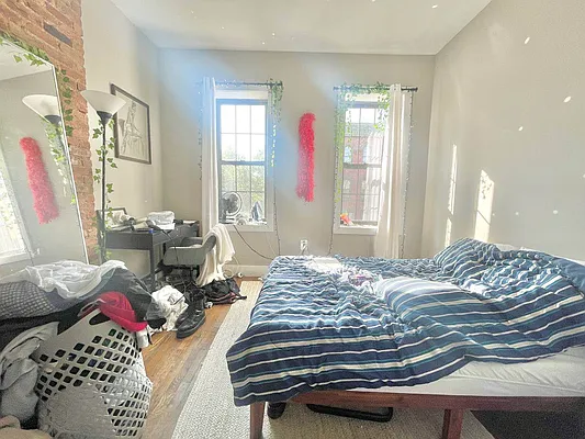 Rented by Doorway NYC, LLC | media 11