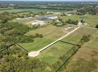 4-5 NW 70th Rd, Centerview, MO 64019