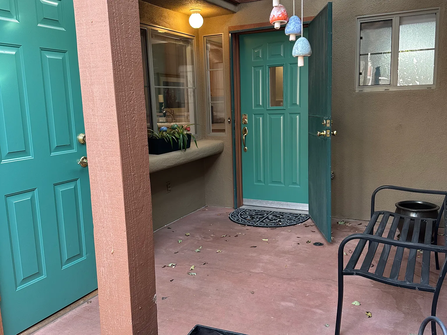 904 Cliff Rose Ct — Photo 1