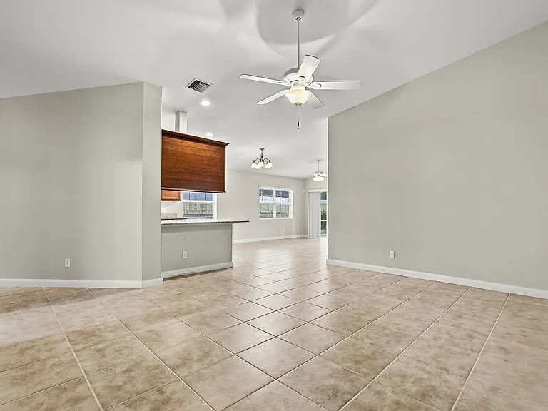 11972 Kajetan Ln — Photo 4