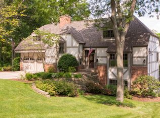 715 N Park Blvd, Glen Ellyn, IL 60137