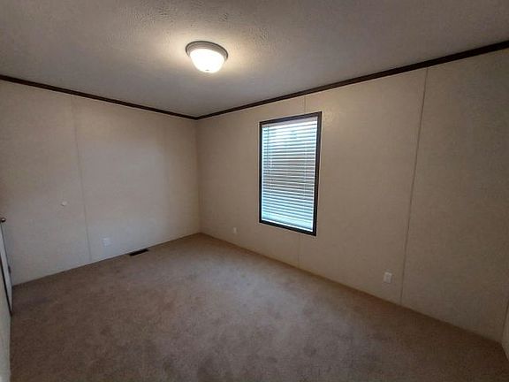 3rd image of 5 Hollywood Dr #333