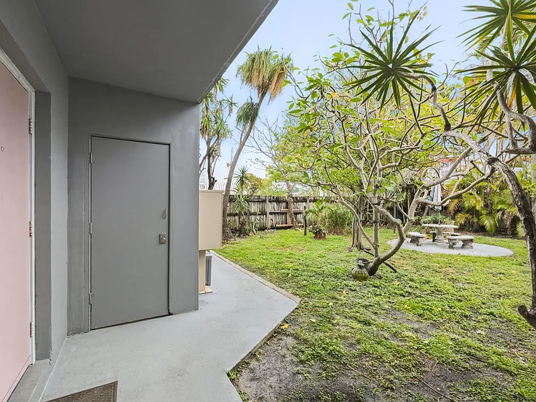Location is on first floor in courtyard