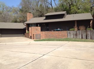 13 Spring Vlg, Ponca City, OK 74604