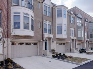 59 Ashbourne Dr, Westlake, OH 44145