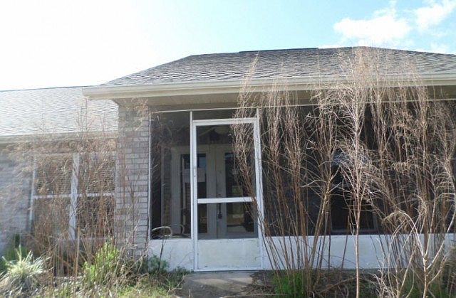 1st image of 3292 Riverhead Dr