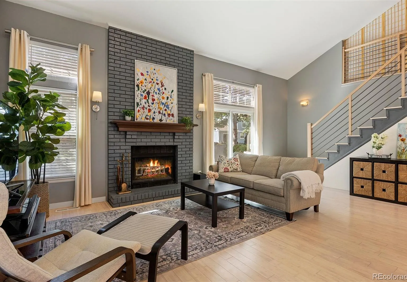 3 bed, 2.5 bath, 1699 sqft, $3,000 — Photo 2