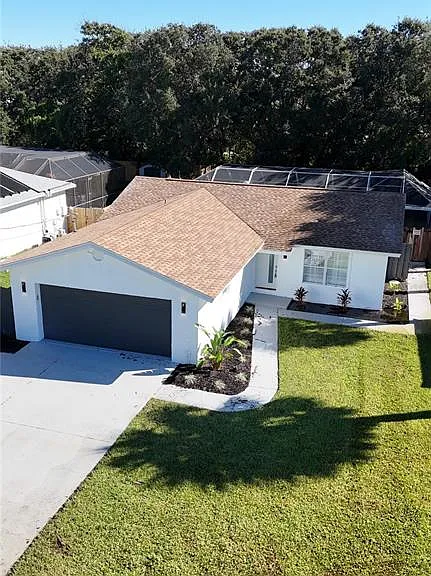 2261 S Flagler Ave — Photo 13