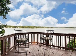 3043 Point Clear Dr, Tega Cay, SC 29708