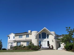 86 Dune Rd, Bridgehampton, NY 11932
