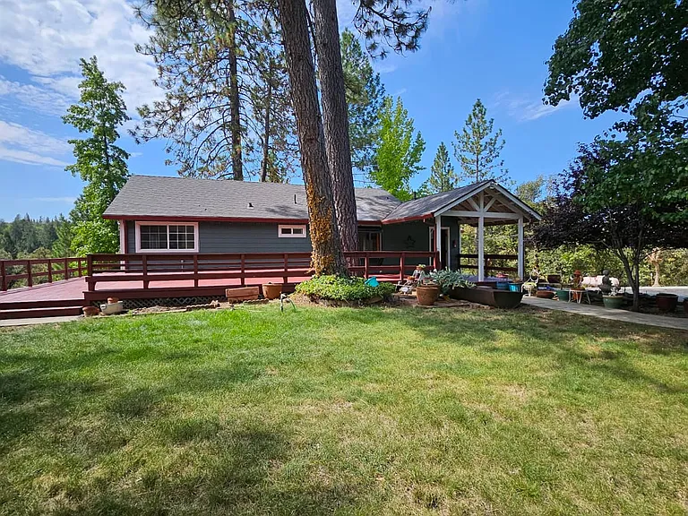 1155 Swanson Ln — Photo 61