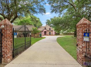 7421 C Jones Ln, Denham Springs, LA 70706