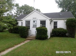 9920 W Hendee Rd, Beach Park, IL 60087