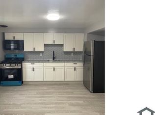 2025 Barry Rd, Dundalk, MD 21222