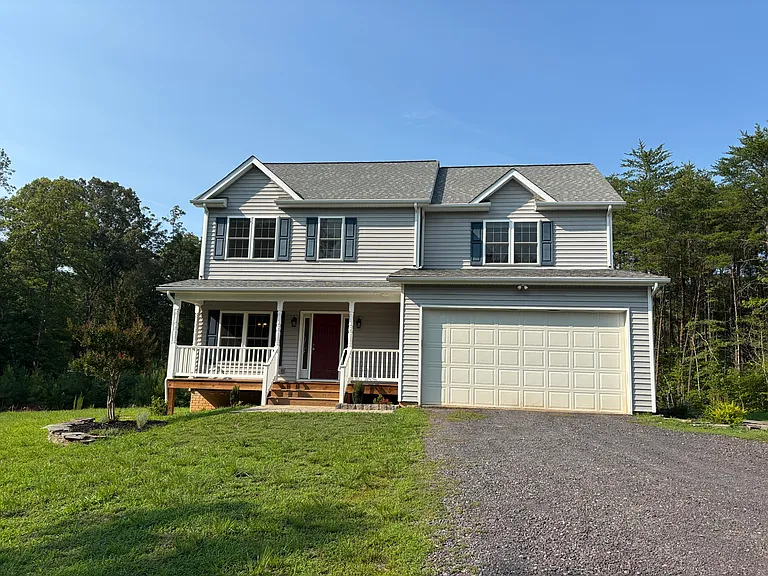 16209 Round Hill Rd — Photo 1