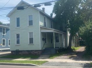 273 North St #4, Burlington, VT 05401