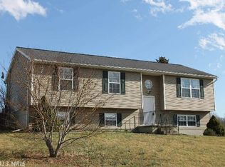 4383 Richards Fort Ln, Jeffersonton, VA 22724