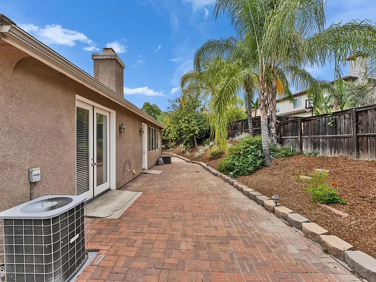 24889 Ashtree Ct — Photo 26