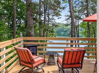 (Undisclosed Address), Teaticket, MA 02536