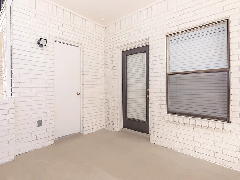 Fort Worth, TX Apartments — Photo 11