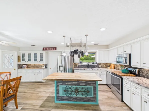 1310 Golden Bear Ln, Humble, TX 77339