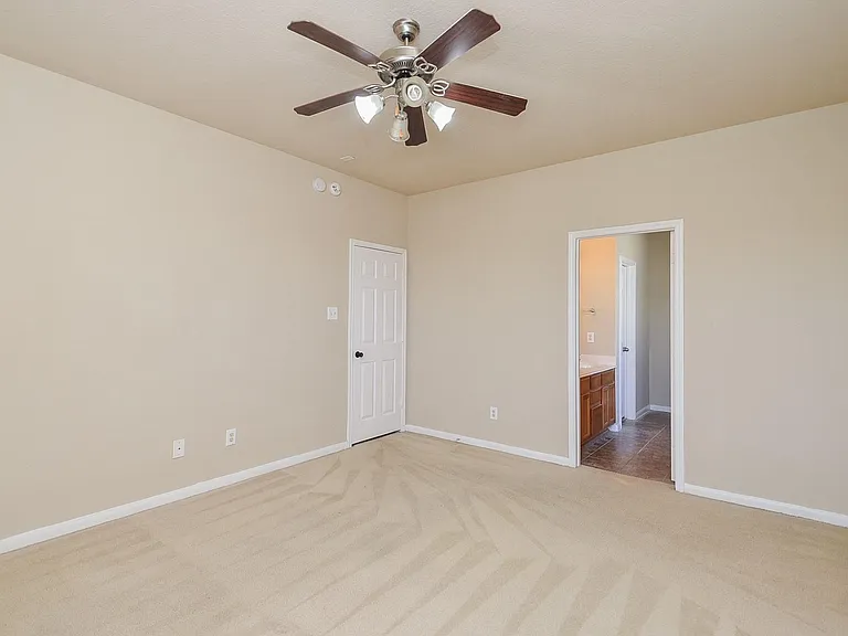 4126 Barossa Valley Ln — Photo 13